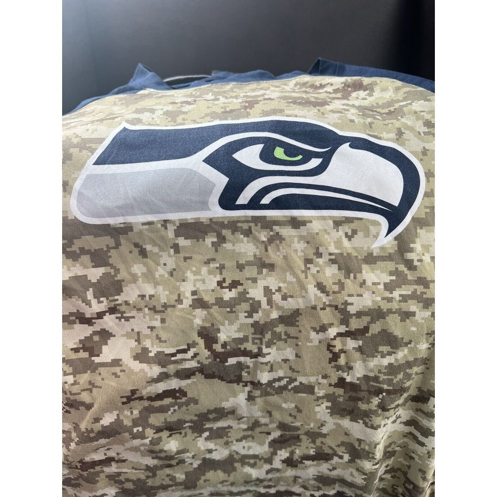 NEW Nike Dri Fit T-shirt Women's‎ XL Camo & Blue Seahawks Military Appreciation